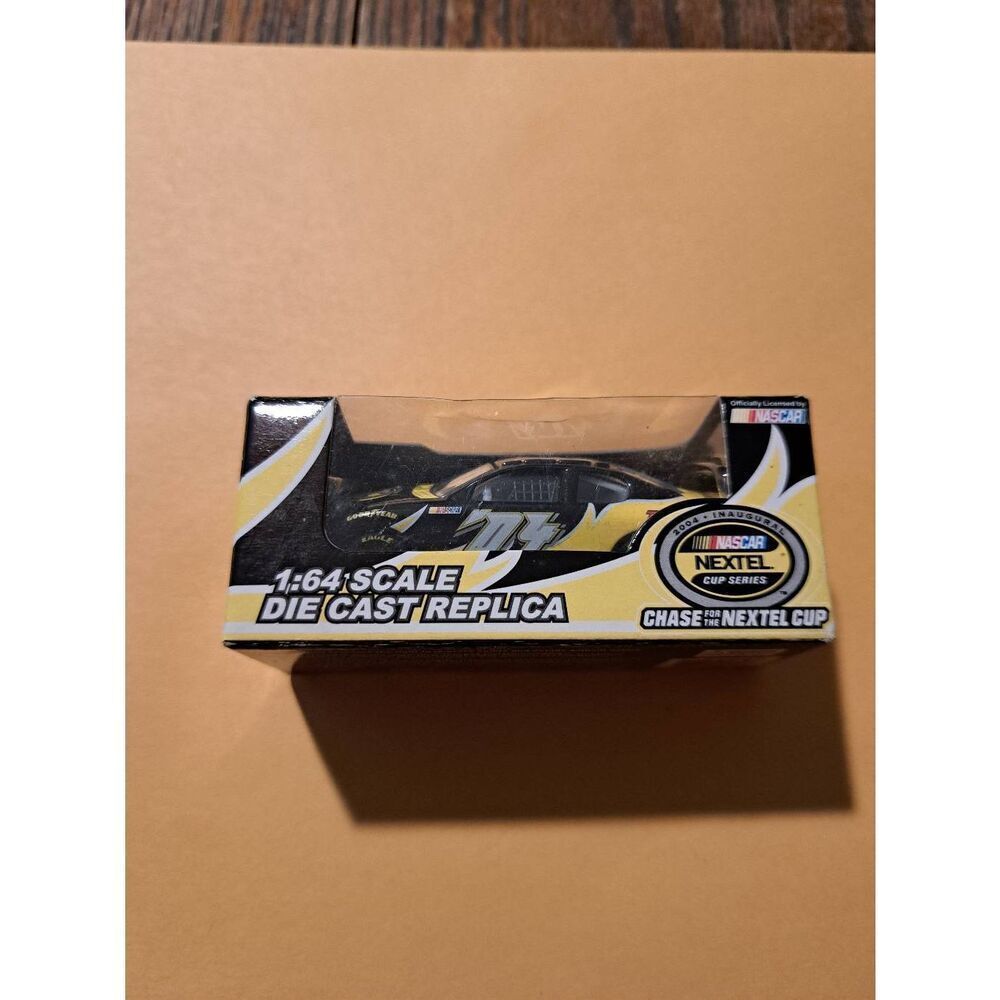 Vintage 2004 Team Caliber Inaugural NASCAR Nextel Cup 1:64 Diecast Race Car